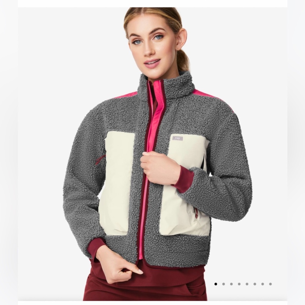 FIGS Selwyn Sherpa Jacket